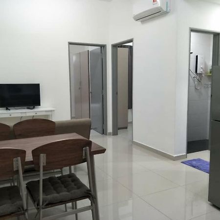 Enjoy Cozy 2 Room Condo At Mesahill Nilai Exterior photo