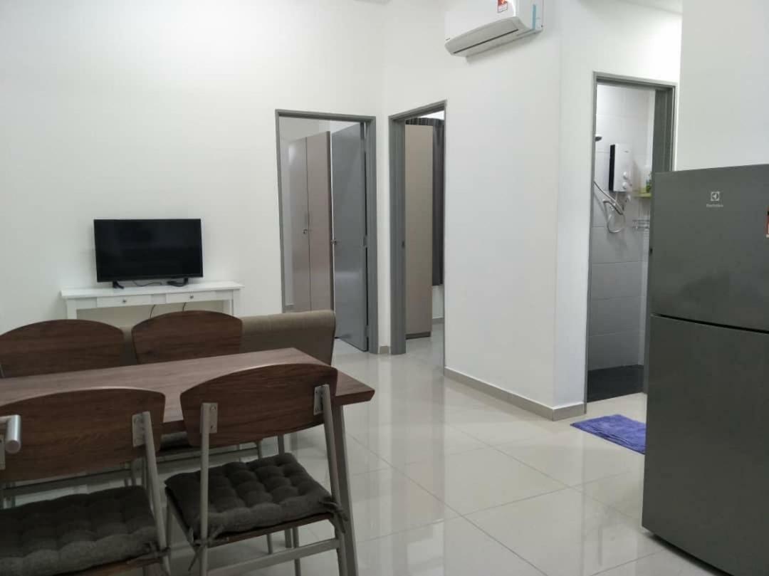 Enjoy Cozy 2 Room Condo At Mesahill Nilai Exterior photo